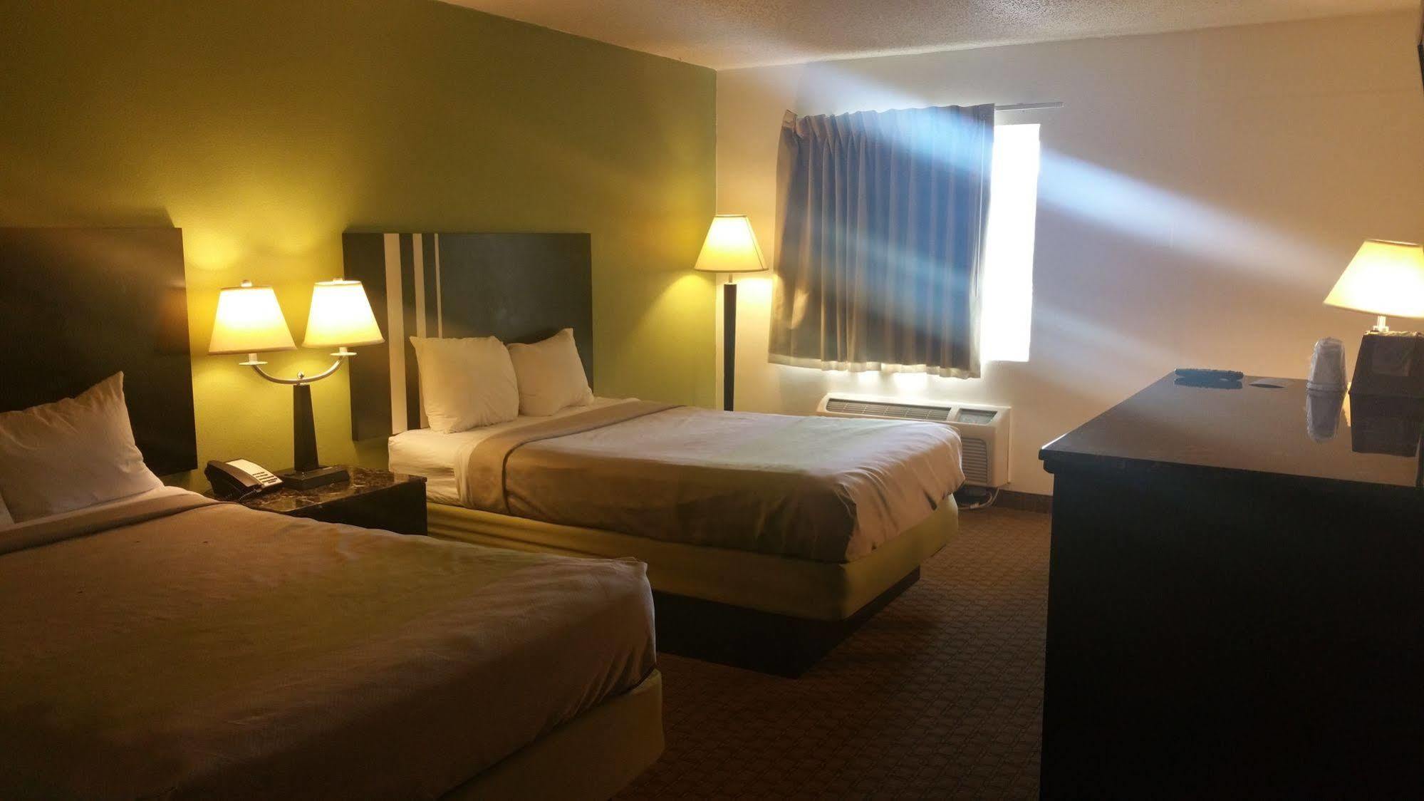 Oyo Hotel Lafayette La I-10 & University Eksteriør billede