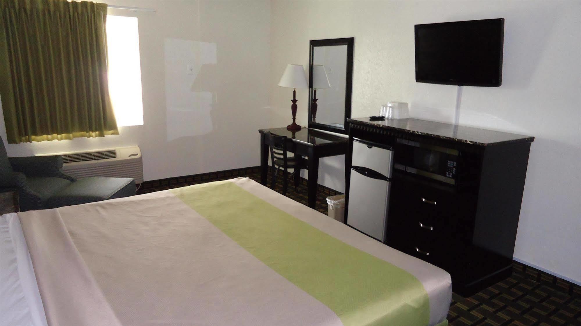 Oyo Hotel Lafayette La I-10 & University Eksteriør billede