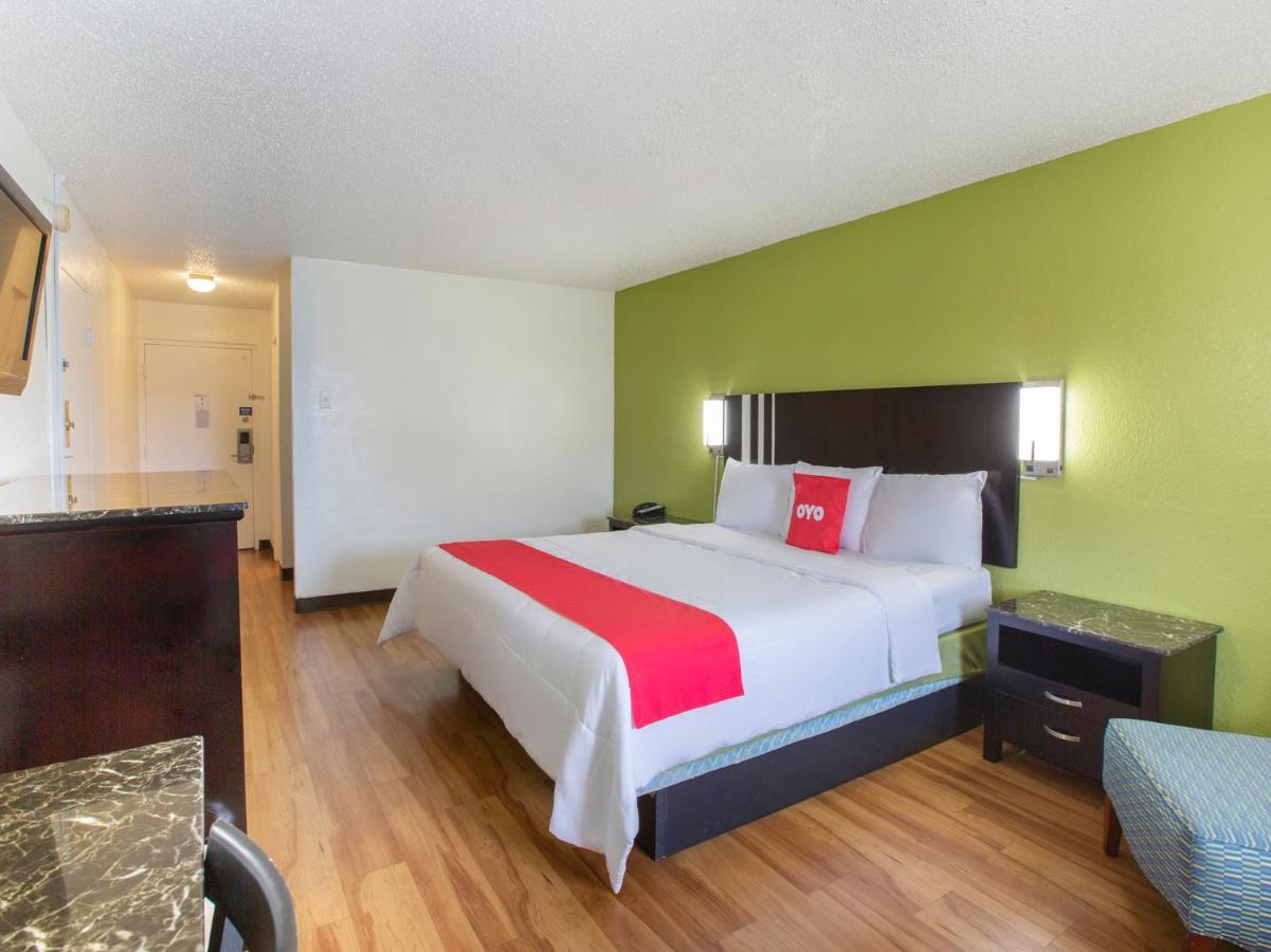 Oyo Hotel Lafayette La I-10 & University Eksteriør billede